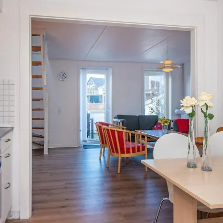 Seaside Retreat At Rim - By Traum Semesterbostad