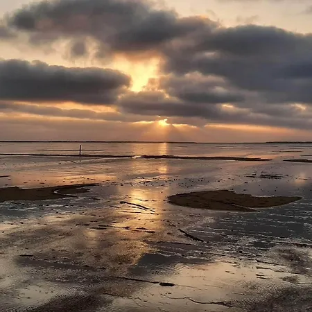 Semesterbostad Seaside Retreat At Rim - By Traum *