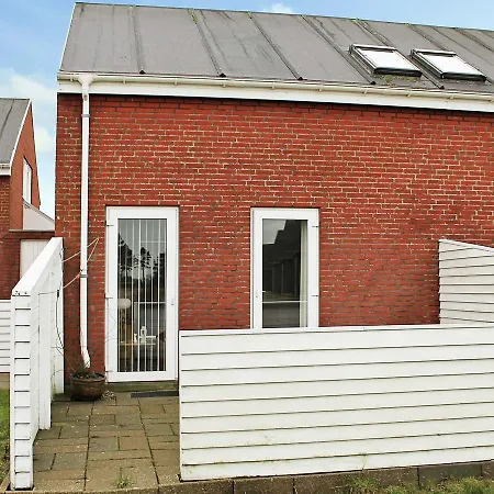 Seaside Retreat At Rim - By Traum *